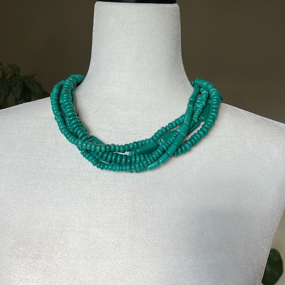 Green Statement necklace